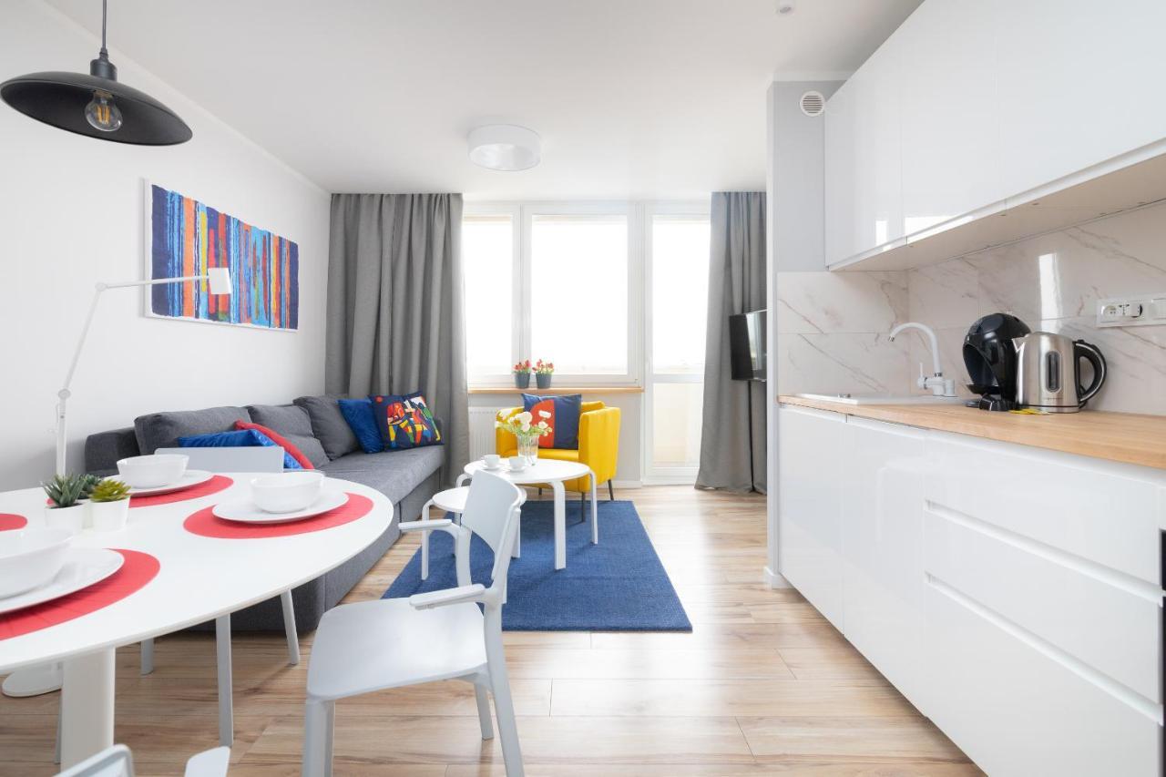 Beautiful 2 Rooms Flat With Balcony Warszawa Exteriör bild